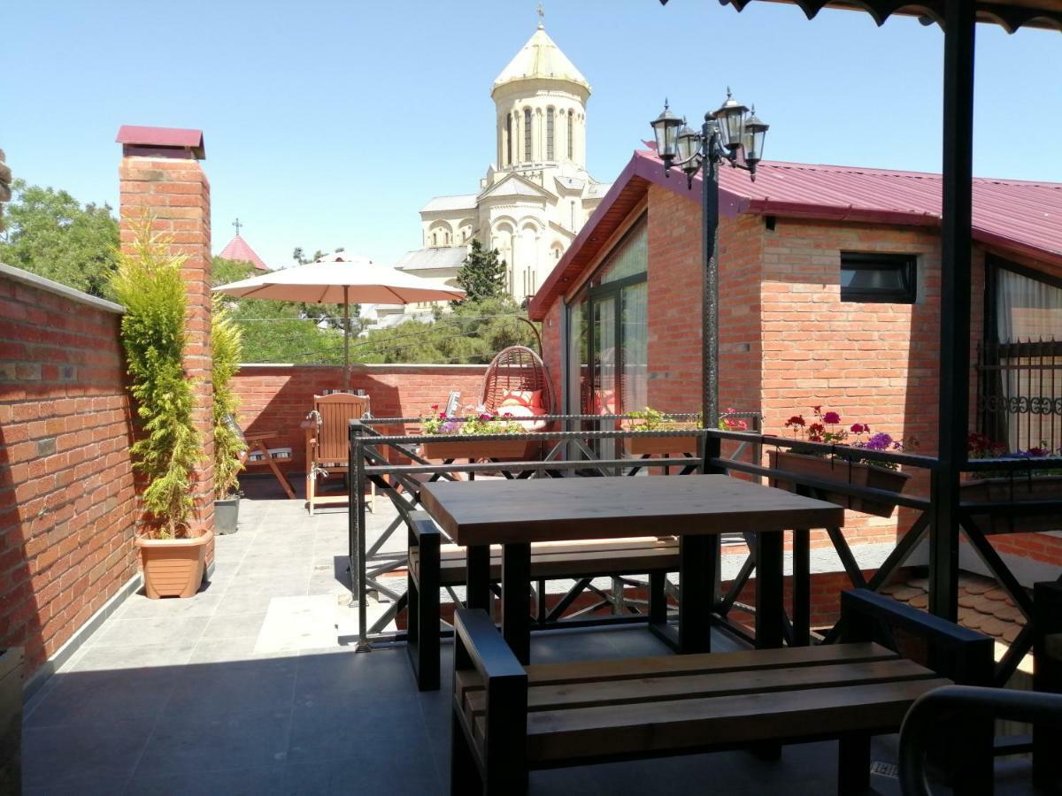 Apart Hotel Avlabari Yard ティビリシ エクステリア 写真